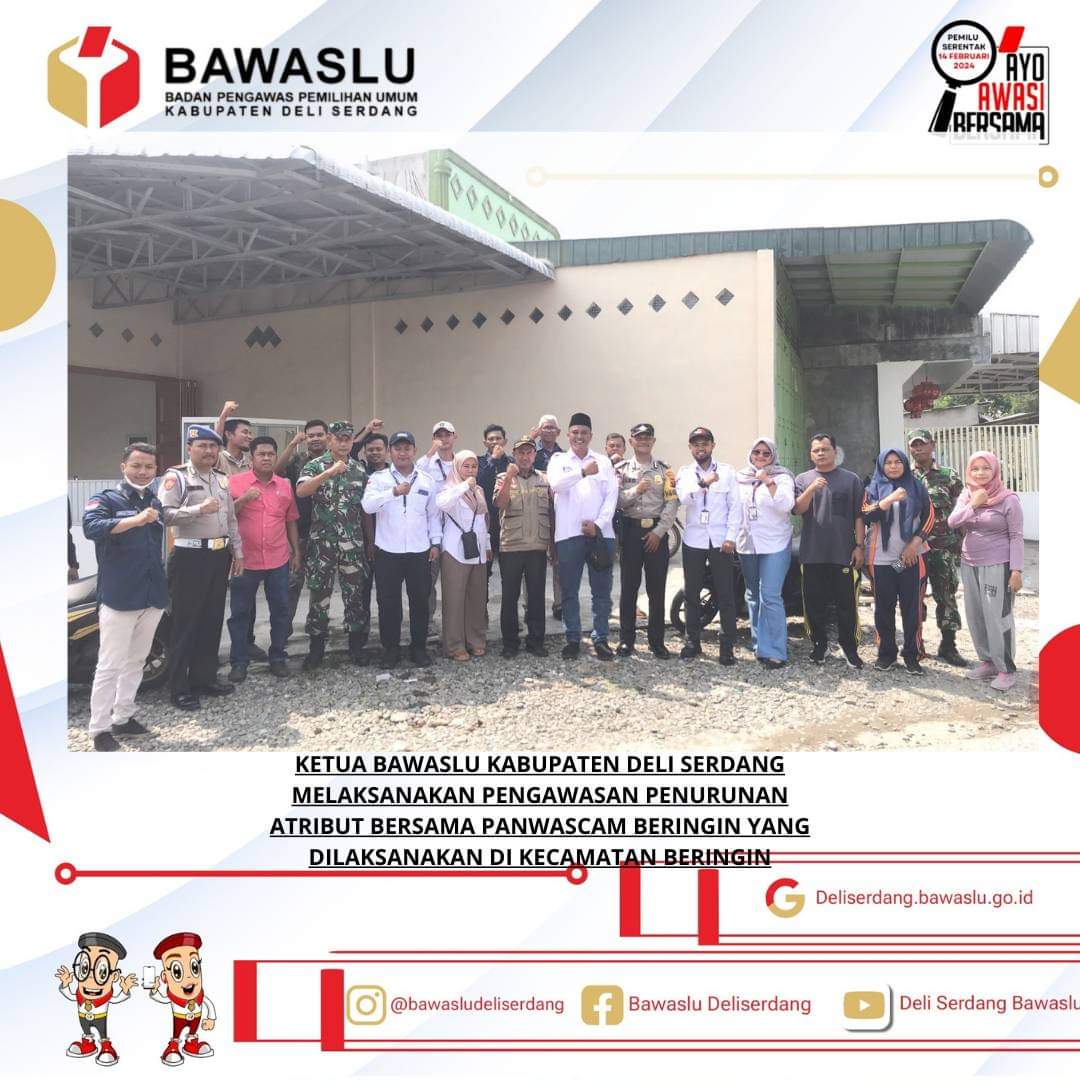 Foto Bersama Panwaslu Kecamatan ,lakukan Penertiban APK yang Melanggar